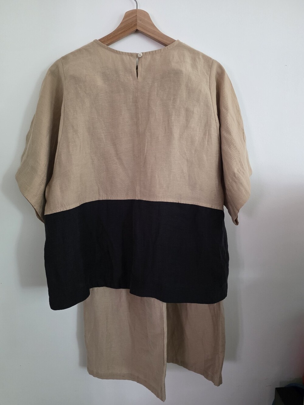 Two Piece Linen, Black Tan Designer Set, Made In Israel. - Picture 2 of 8